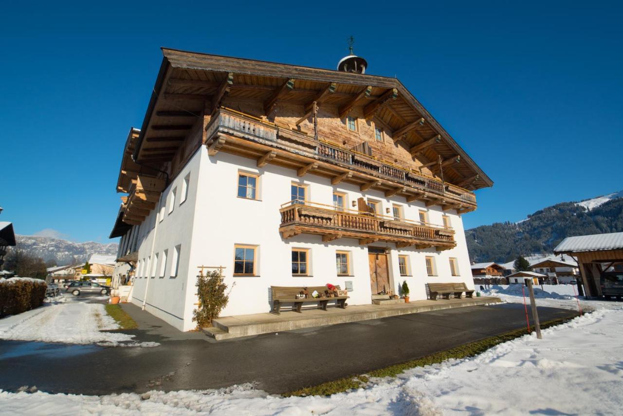 Ferienwohnung Huberhof Oberndorf in Tirol Exterior foto